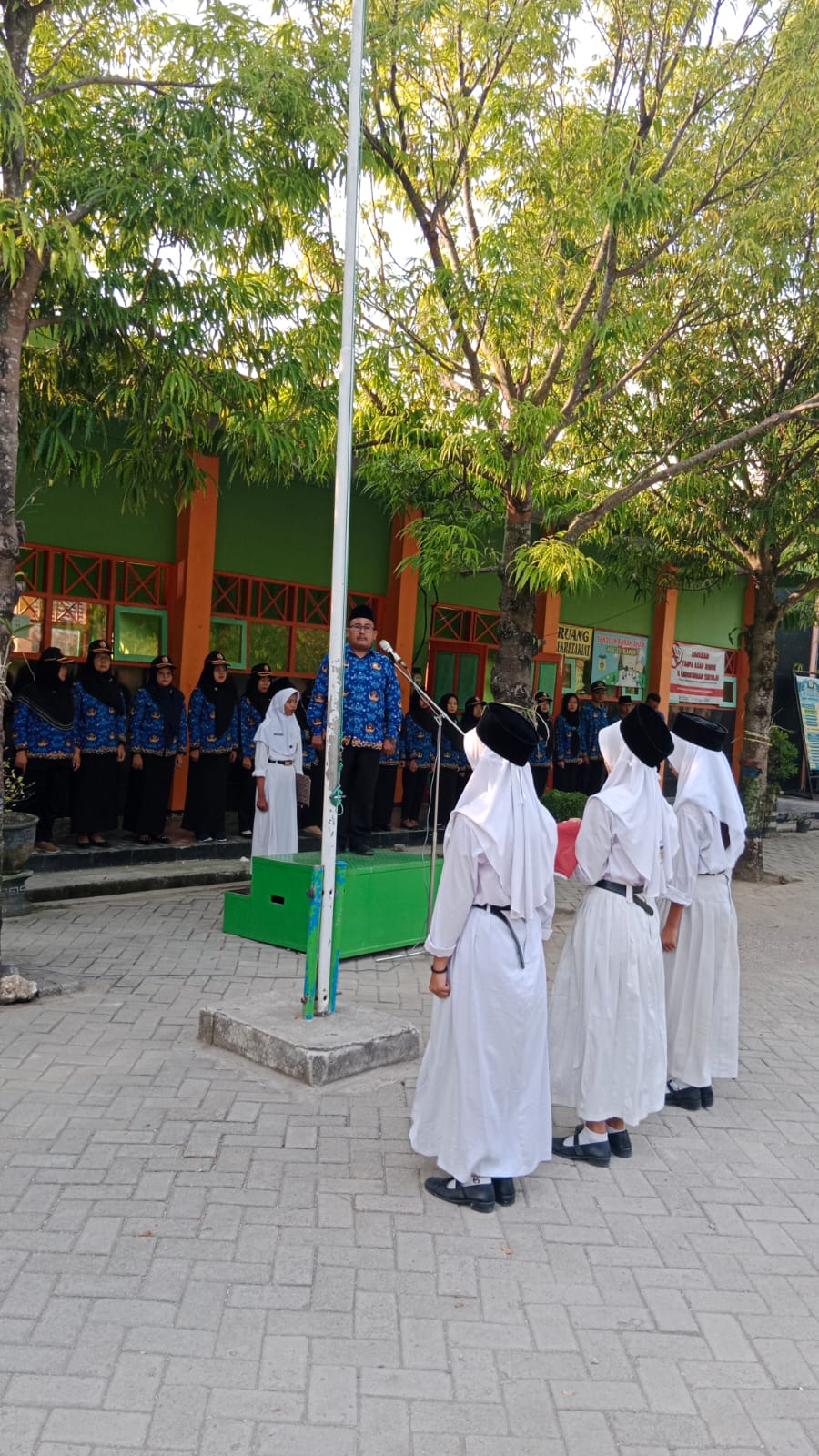 Peringatan Hari Lahir Pancasila  Kecamatan Ngambon