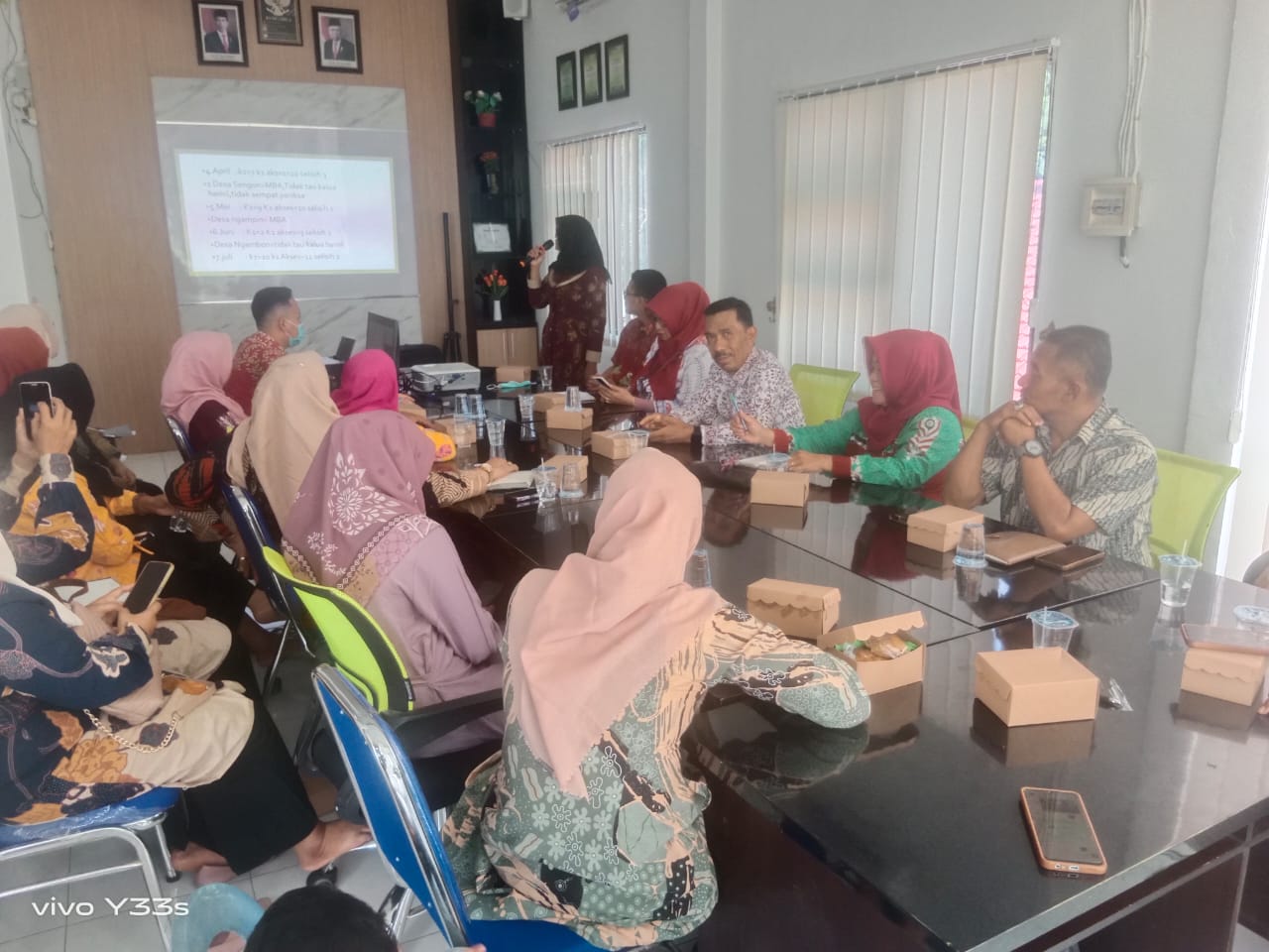 Evaluasi Program Gizi dan Kesejahteraan Ibu dan Anak di Puskesmas Ngambon