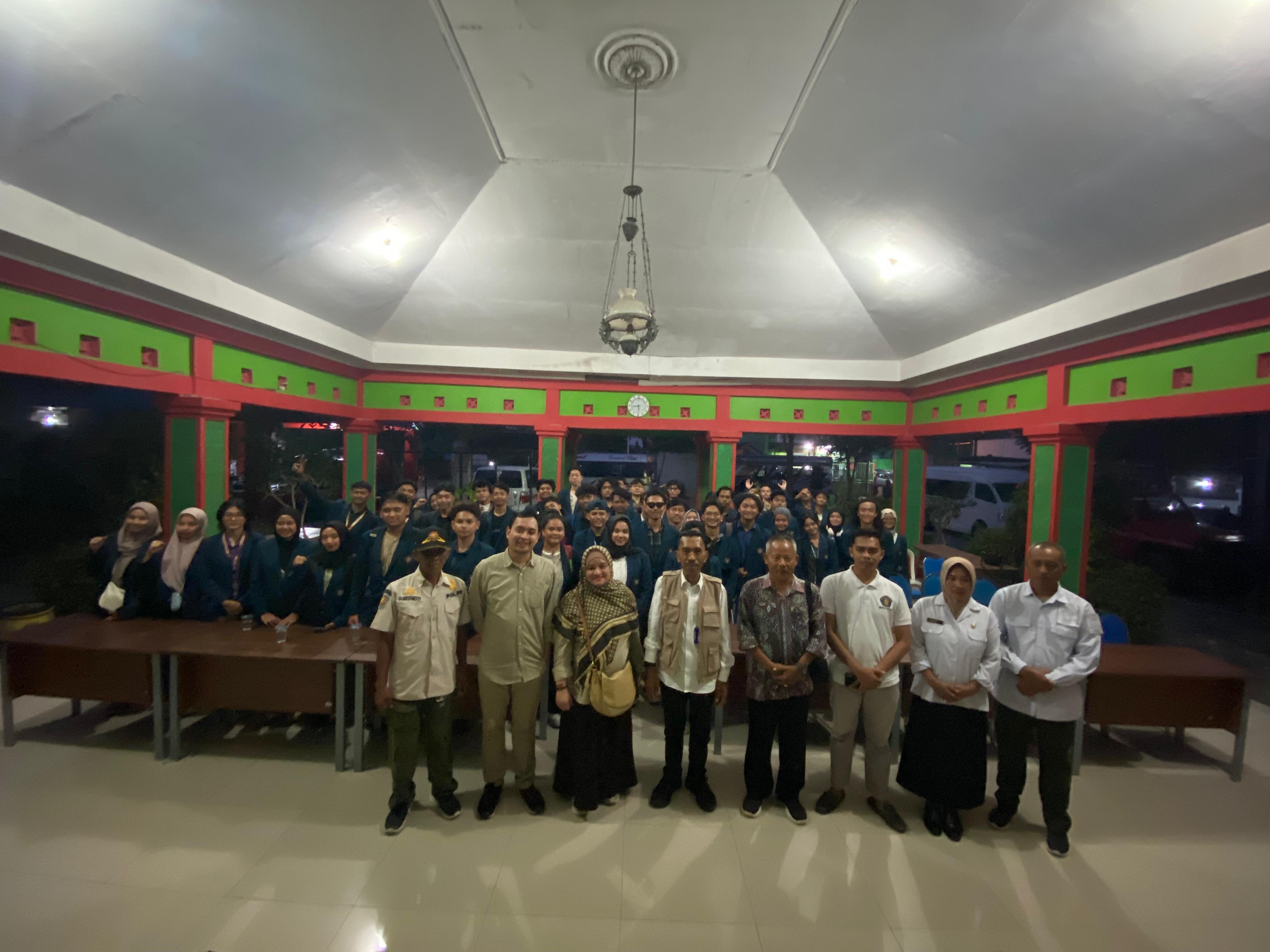 PENYAMBUTAN KULIAH KERJA NYATA (KKN) MAHASISWA UNIVERSITAS BRAWIJAYA DI KECAMATAN NGAMBON