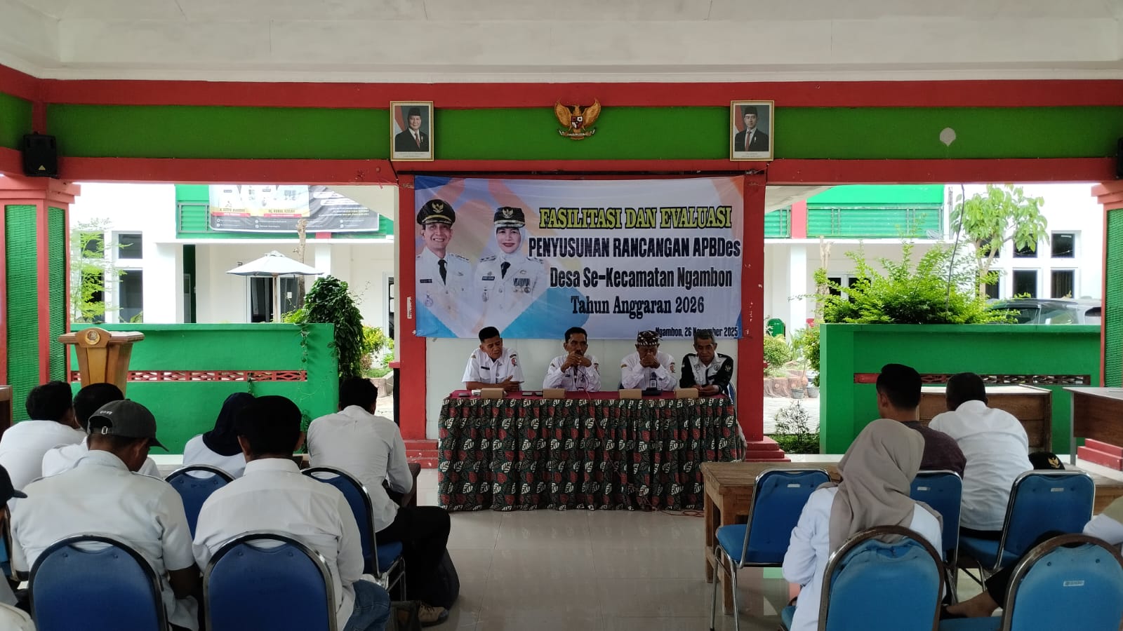 Camat Ngambon Tekankan Pentingnya Pemberdayaan dan Pendidikan Dalam Penyusunan Rancangan APBDes 2026