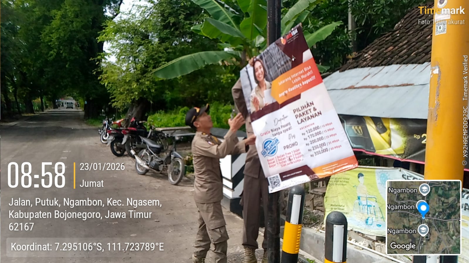Satpol PP Kecamatan Ngambon Laksanakan Penertiban Banner dan Patroli Wilayah