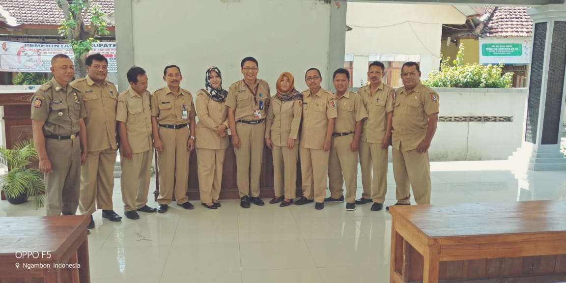 album foto kecamatan ngambon